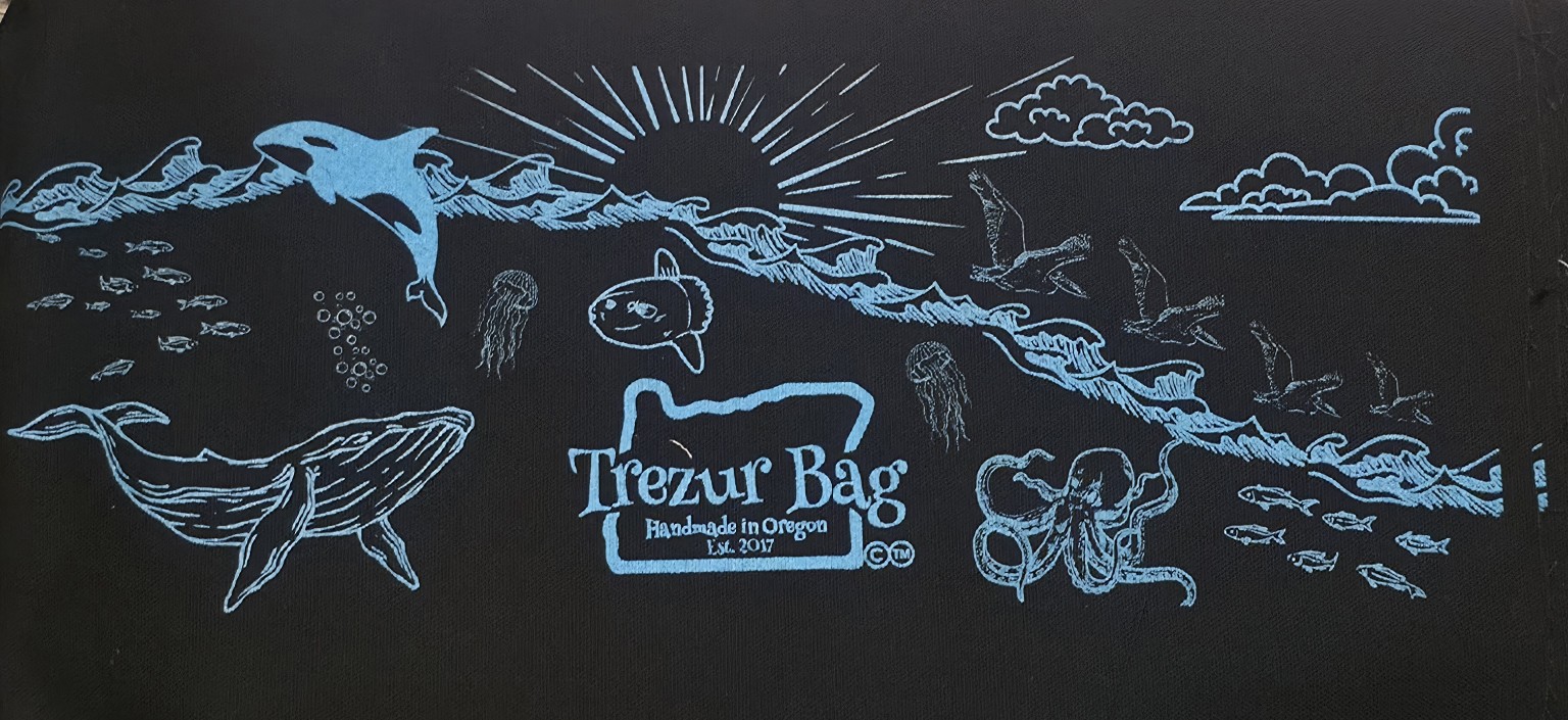 Black 2026 Trezur Bag ocean artwork